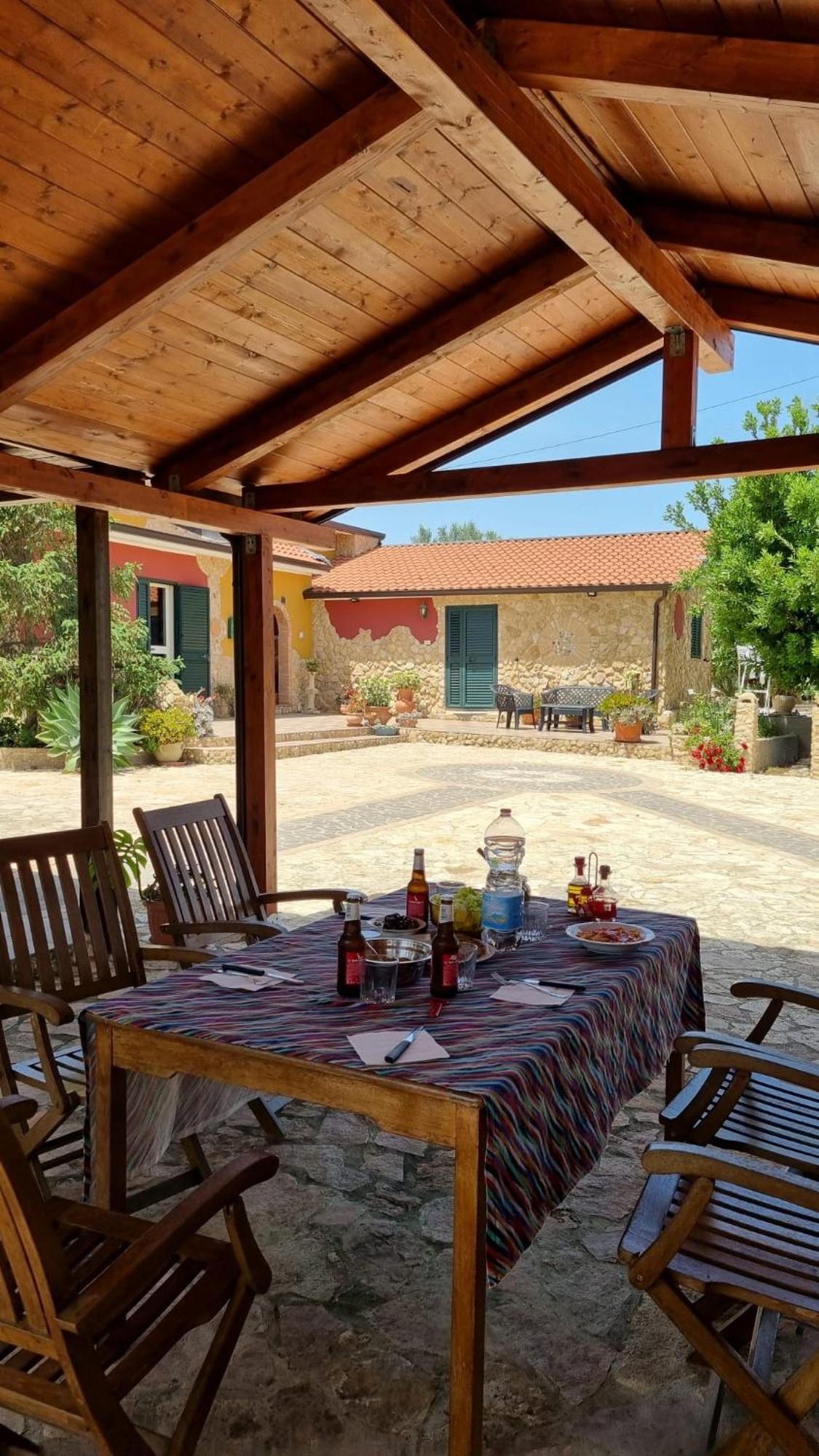 B&B Mare Calabria Capo Colonna Exterior photo